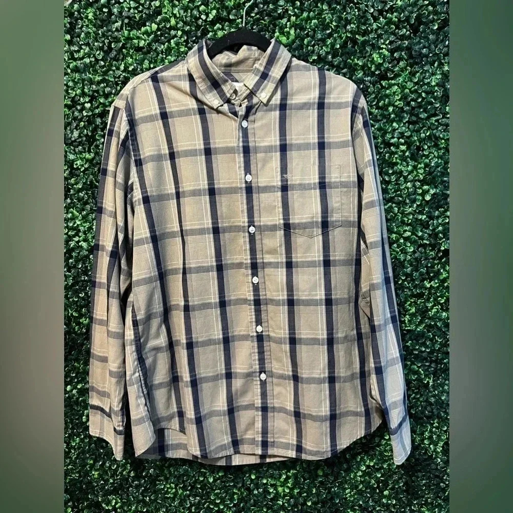 Dockers Men’s Long Sleeve Plaid Button Up - Medium